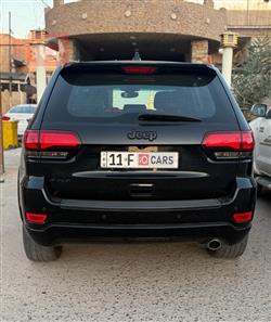 جیپ گراند شیرۆکی